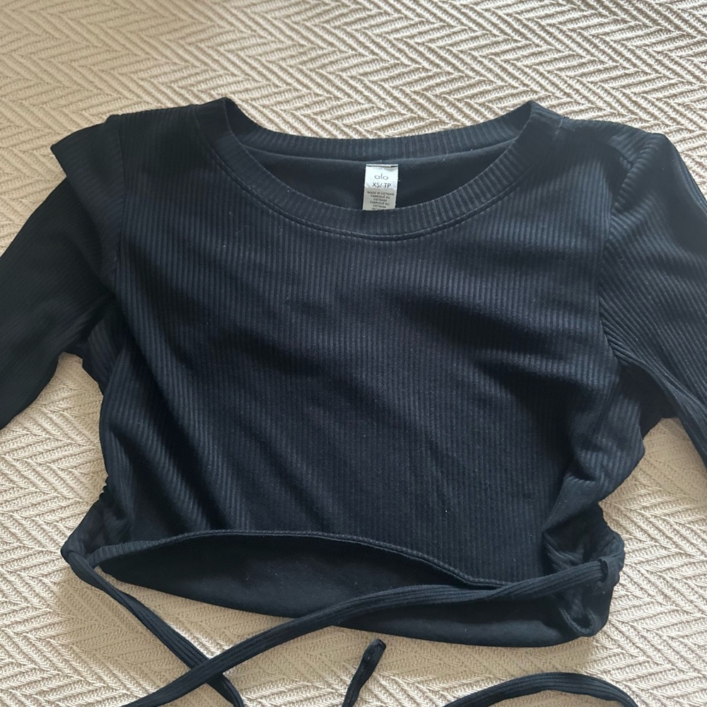 Alo Black Long Sleeve Ribbed Top